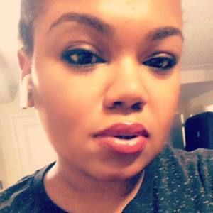 Meet your Posher, Raquel